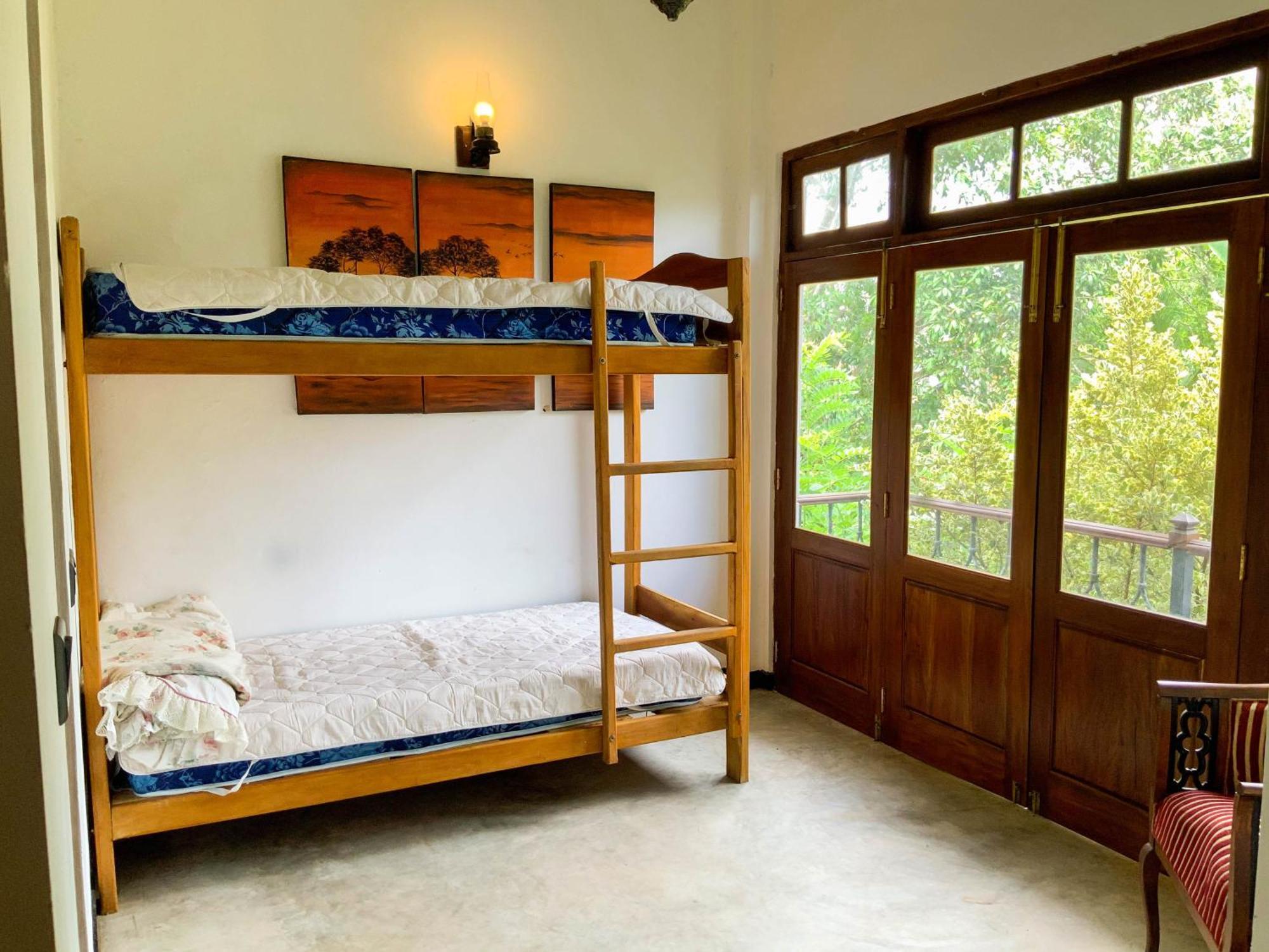 Headman House Antique Villa - A Seaside Royal Stay Аханґама Екстер'єр фото
