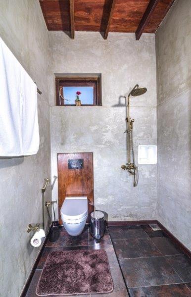 Headman House Antique Villa - A Seaside Royal Stay Аханґама Екстер'єр фото